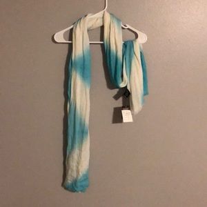 White and blue scarf